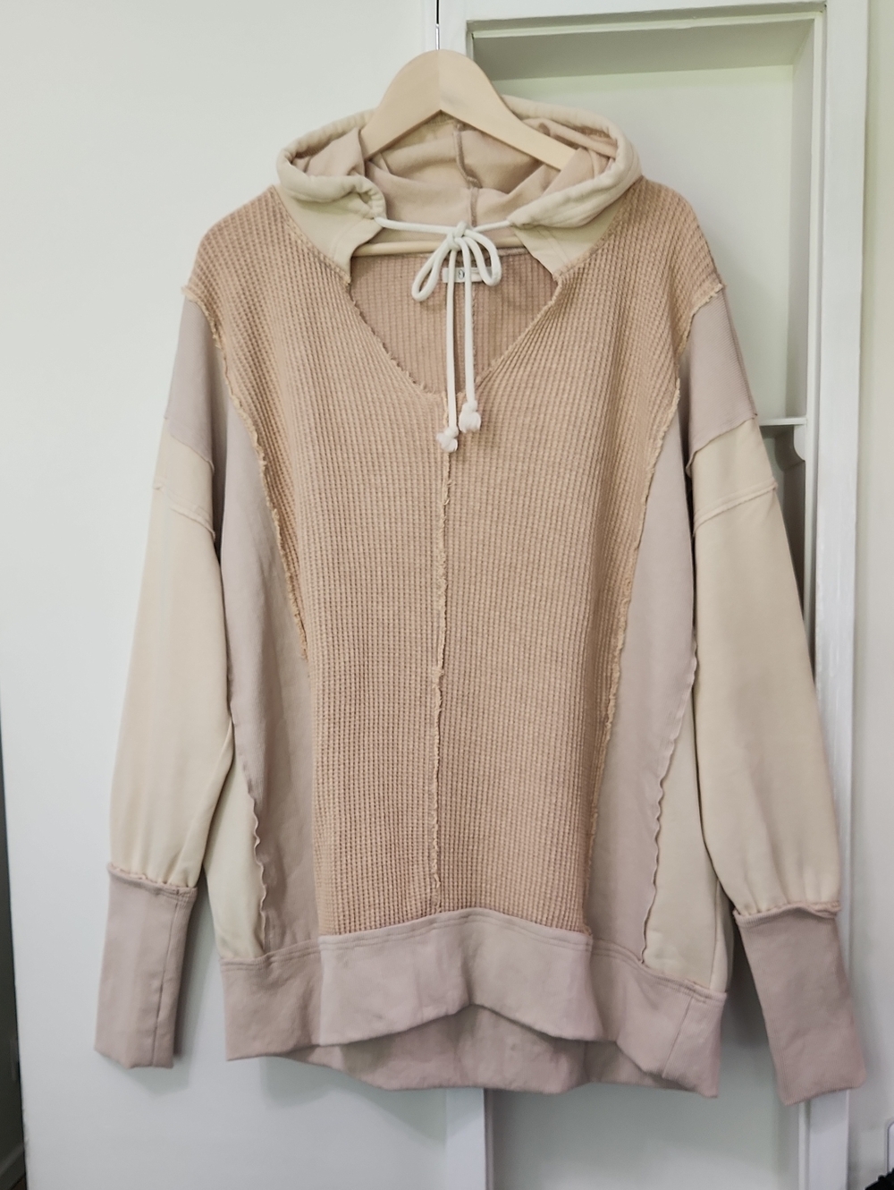 Oli & Hali Mixed Knit Sweatshirt Hoodie Pullover L Taupe Thermal Colorblock EUC
